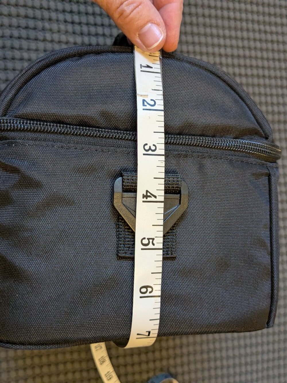 Bentgo Deluxe Lunch Bag with Lunch Box Containers and Ice Pack - Picture 14 of 14
